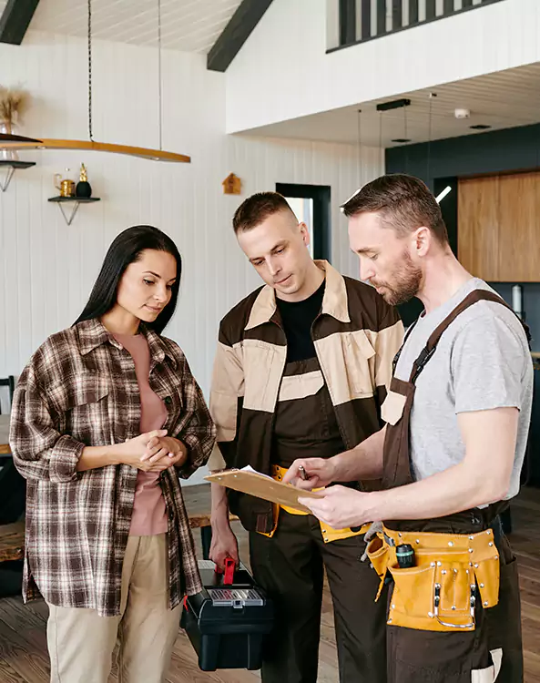 Why Homeowners and Businesses Rely on Our Restoration Team in Hogansville, GA?